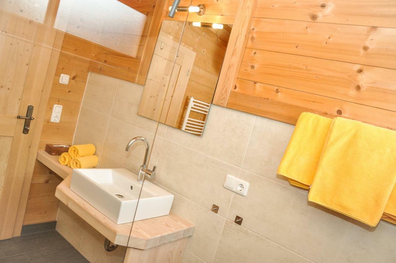 Auszeit Chalets Bschlabs Exteriör bild